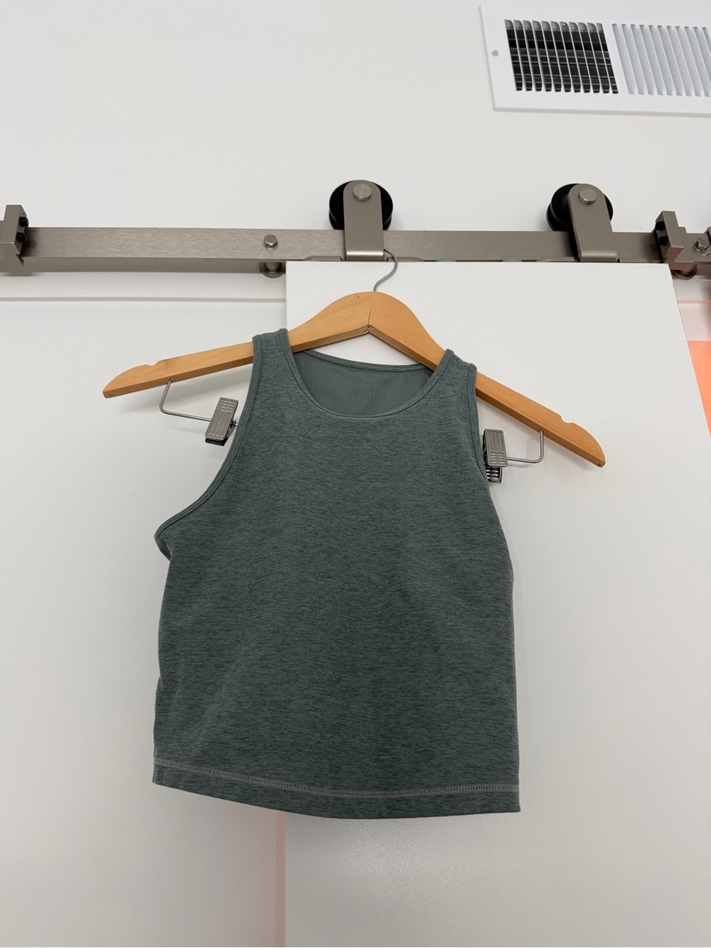 Vuori Tank Top - Green Heather